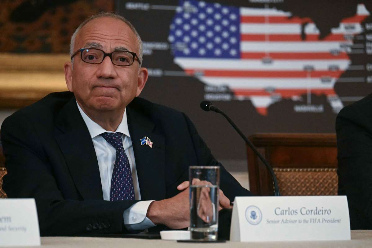 反对出售世界杯股权,FIFA高级顾问科代罗辞职抗议