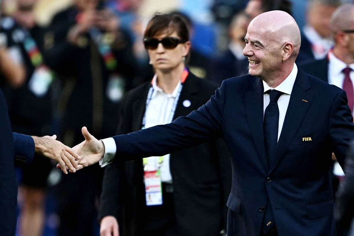 FIFA搁置世界杯商业计划遭质疑,因凡蒂诺连任之路添变数