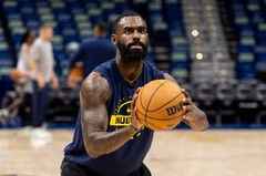 连珠炮！小哈达威外线开火连中2记三分 掘金打出11-2领先两位数