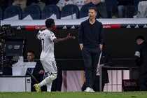 更衣室爆炸?马卡:阿隆索已输掉更衣室的控制权,球员成为赢家