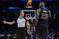 无缘NBA杯半决赛！詹姆斯：我不在乎这个 有没有杯赛我都热爱打球