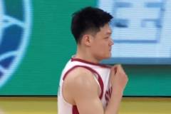 你控制下啊！张宁反抢犯规 7分钟个人已经3犯