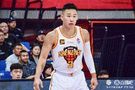 媒体人:从全运会到联赛 贺希宁表现俨然是国内顶级二号位的水准