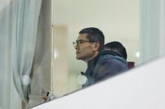 直播吧：邵佳一上任见面会拟下周在京举办 国足1月在肇庆集训
