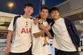 ?穿着热刺球衣！王钰栋与U22国足队友鲍盛鑫、蒯纪闻合影