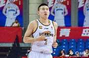 杯水车薪！付豪全场9投5中 得到11分4篮板1助攻&正负值-14