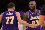 都是伤兵满营间！ESPN明日胜率预测：湖人为59.8% 灰熊40.2%