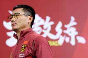 东体：国足新的教练团队带来新的设备，很可能是助教毛雷尔的创意