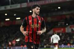 曼联、巴萨都有意!都体:尤文可能免签塞内西 他渴望加入争冠队