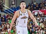 两队唯一得分上双！付豪半场11分钟10中5拿到10分3板