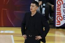 杨鸣：个人意愿是边解说边学习 边等待工作机会或者其他的选择