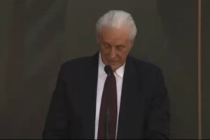 帕特·莱利为湖人打气：今天时机已经到来 去把凯尔特人打爆吧