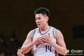 媒体人：李弘权今天太棒了 有些人他就是时刻准备着！