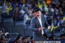 杜锋:领先18分大家觉得结束了 几个队员正负值-20 不是我们需要的