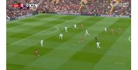 太帅了！17岁恩古莫哈自信兜射破门，维尔茨助攻，利物浦1-0领先